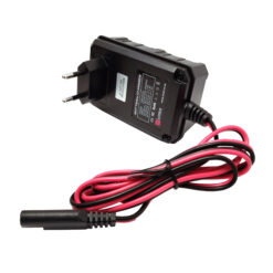 Portable black CS Battery Charger 6V 1.5A / 12V 1.5A Lead Acid, LiFePO4, 72-hour safety timer, multiple safety protections